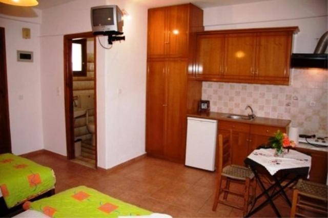 Triantafyllou Maria Rooms Szkópelosz Szoba fotó